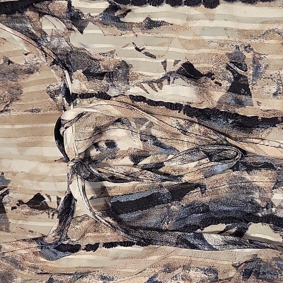 Buckle Black Size Medium blouse Gray Blue - Picture 4 of 5